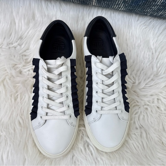 Tory Burch Ruffle Sneaker NEW! 6.5 Leather - Picture 7 of 7